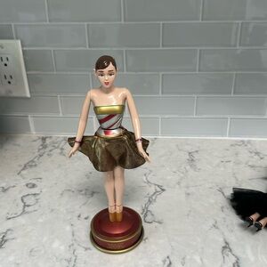 Rocket radio city spectacular Christmas doll with spinning skirt, perfect!